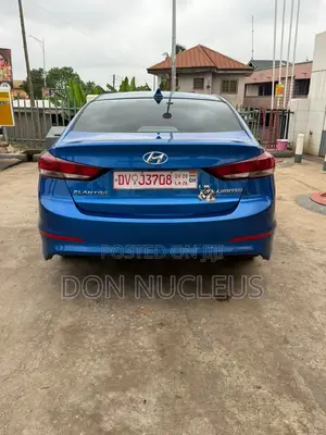 Hyundai Elantra 2018 Blue