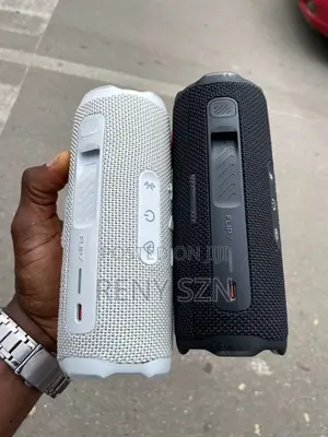 JBL Flip 7 Portable Bluetooth Speaker
