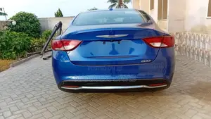 Chrysler 200 Limited 2015 Blue