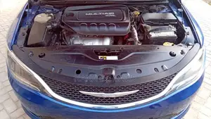 Chrysler 200 Limited 2015 Blue