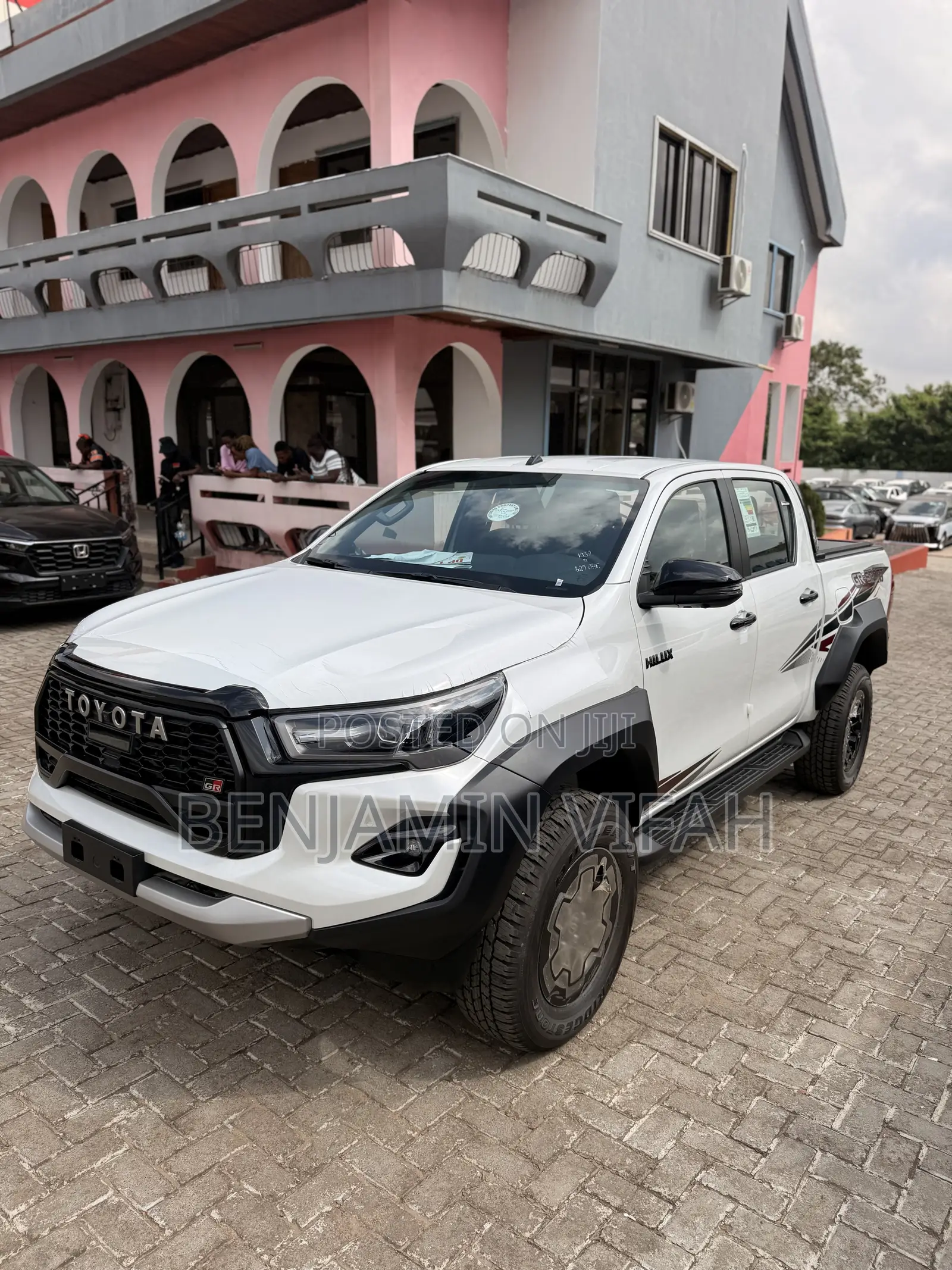 New Toyota Hilux 2026 White