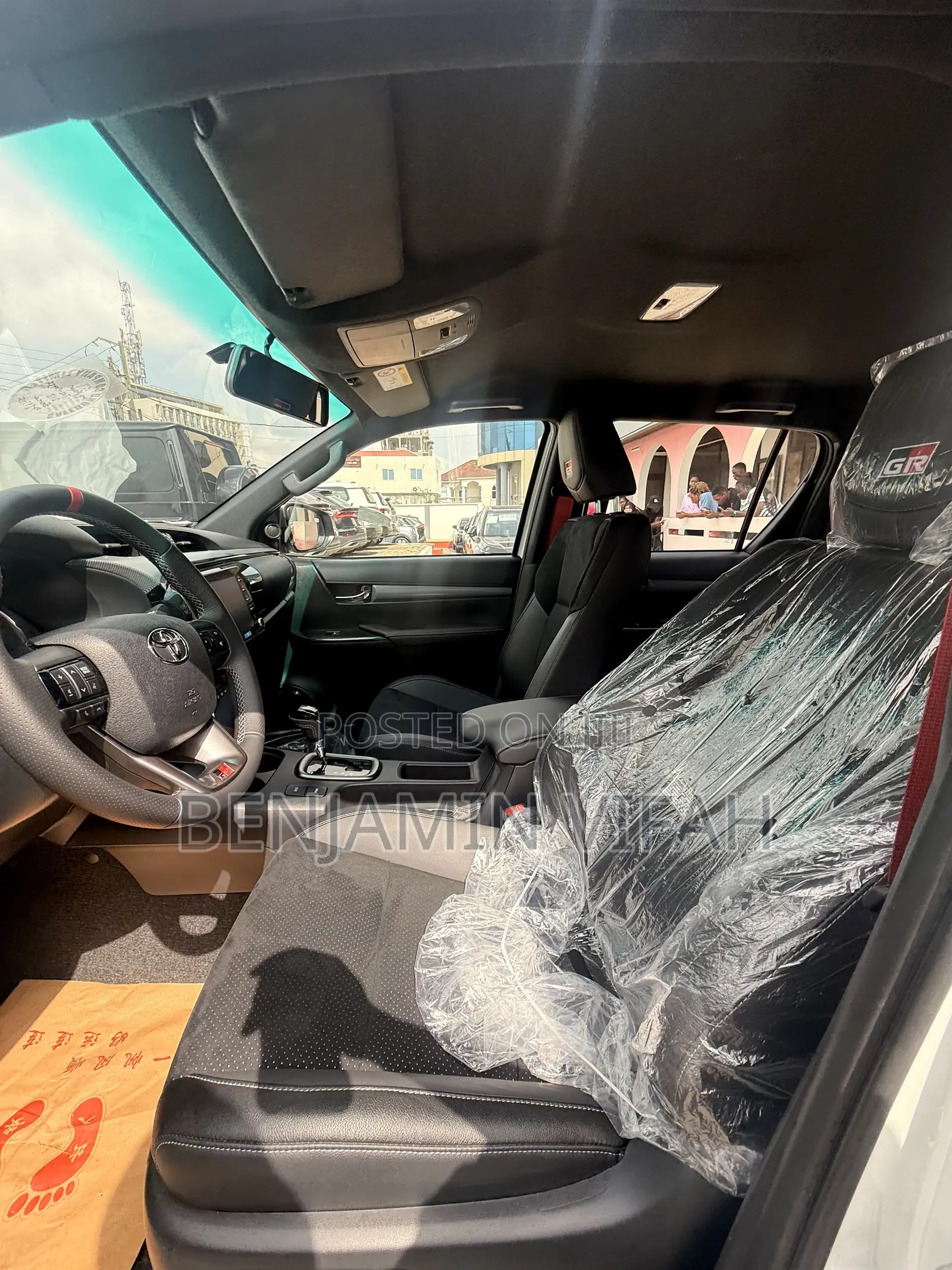 New Toyota Hilux 2026 White