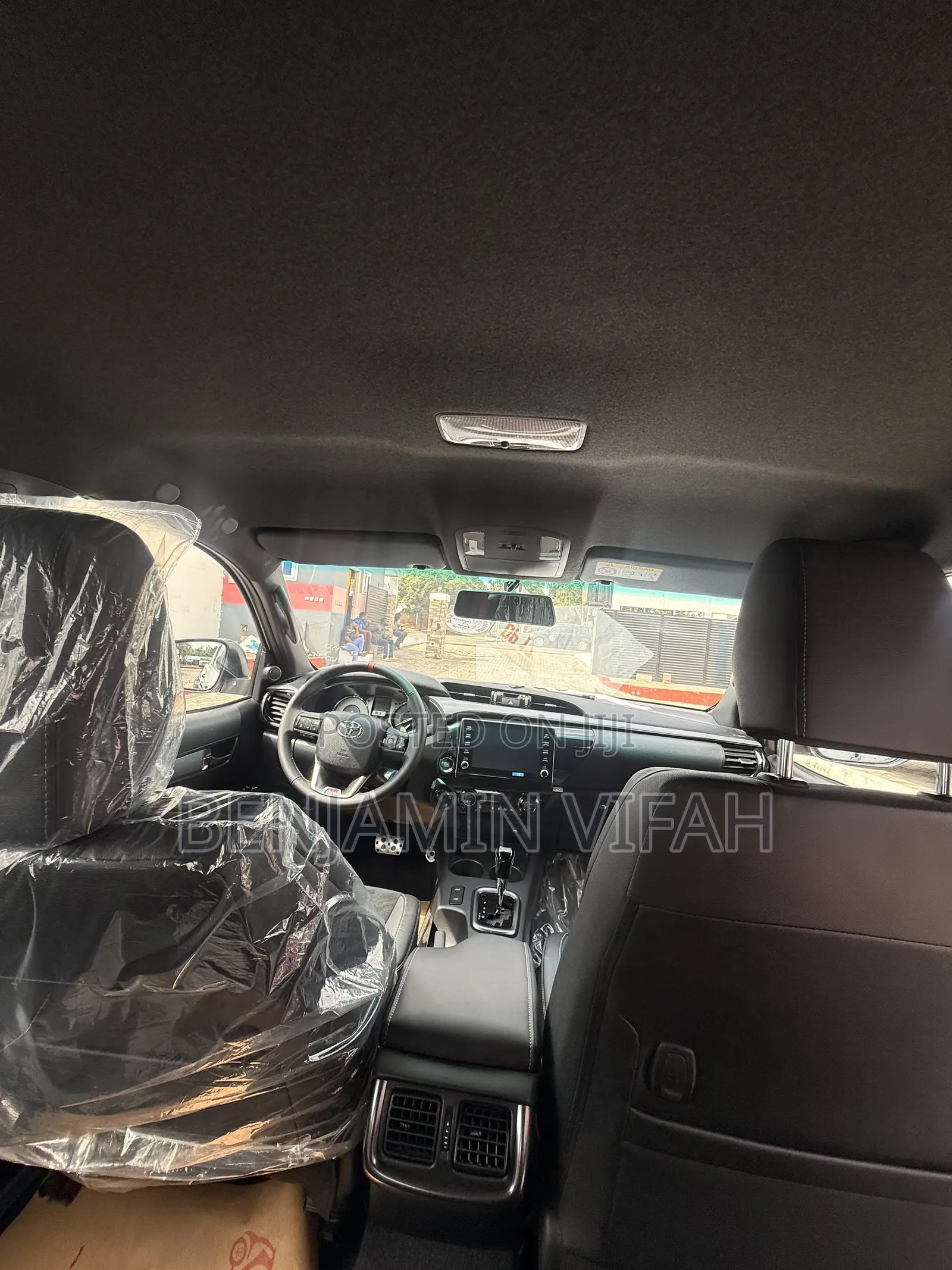 New Toyota Hilux 2026 White