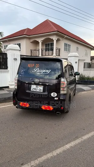 Toyota Voxy 2012 Black
