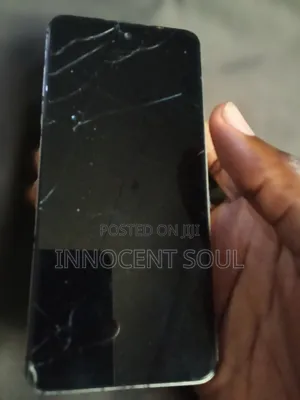 Infinix Smart 8 64 GB Gray