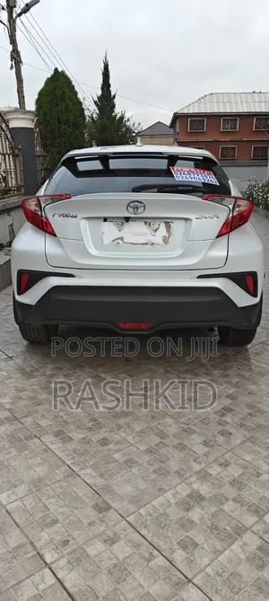 Toyota C-HR 2021 White