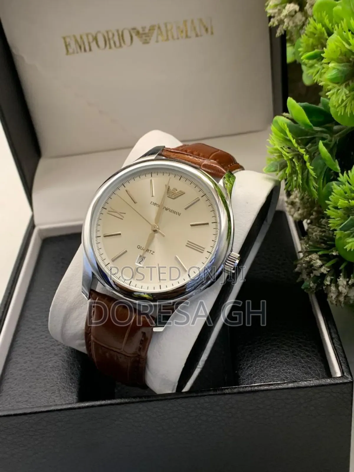 Emporio Armani Analogue Leather Watch for Men – A Classic Gift for Him