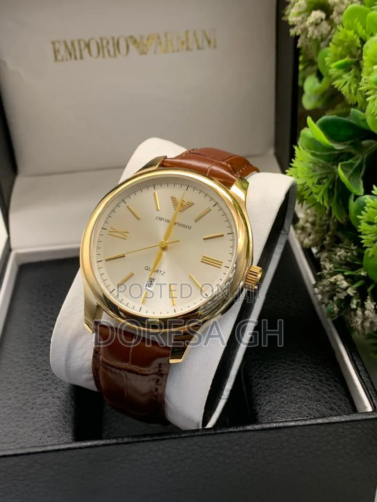 Emporio Armani Analogue Leather Watch for Men – A Classic Gift for Him