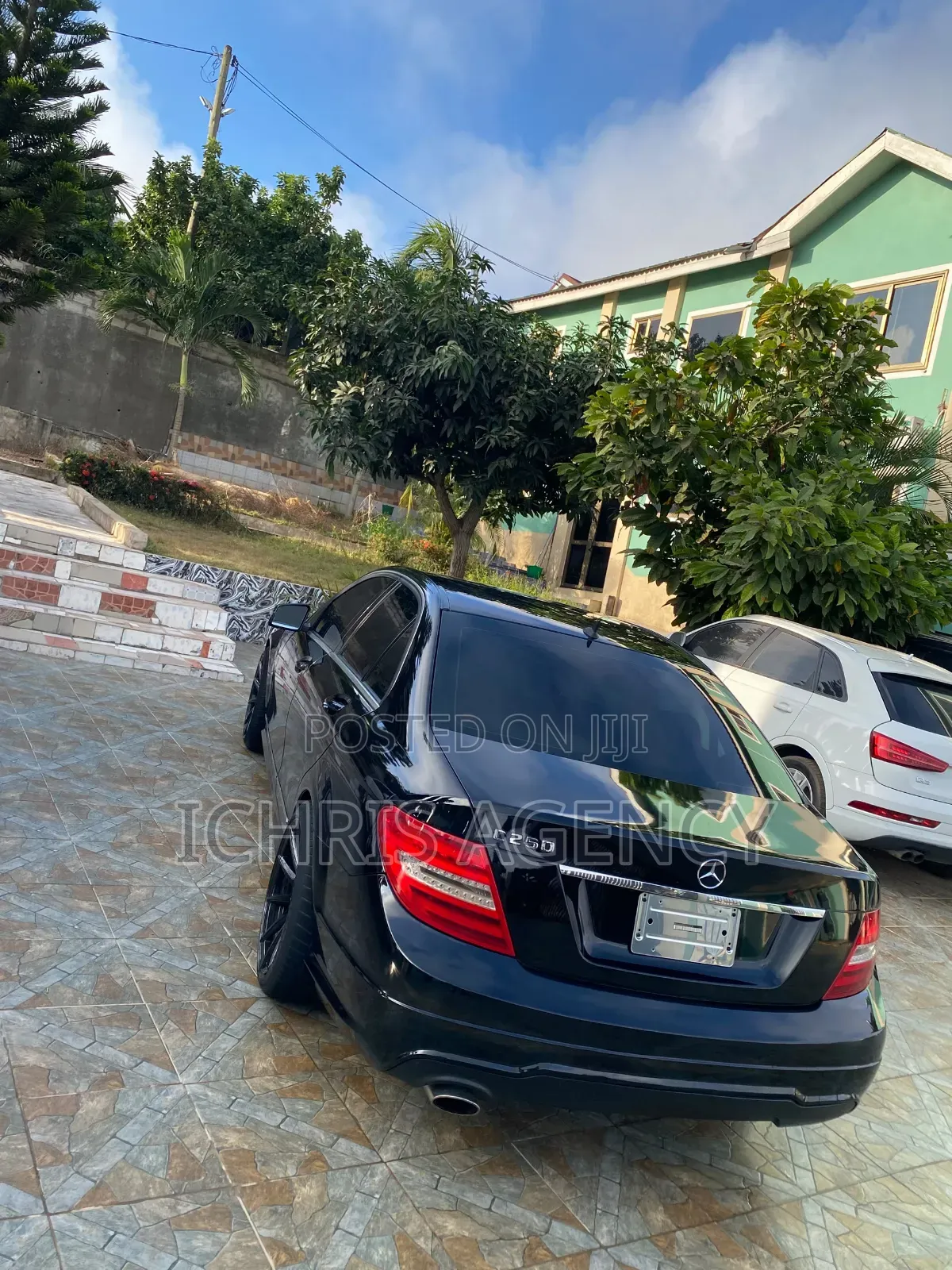 Mercedes-Benz C250 2013 Black