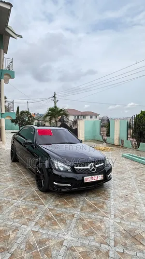 Mercedes-Benz C250 2013 Black