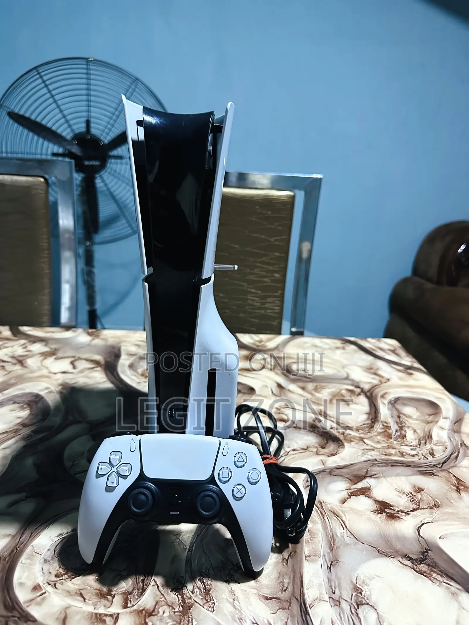 PS5 Slim Disc With Games Installed