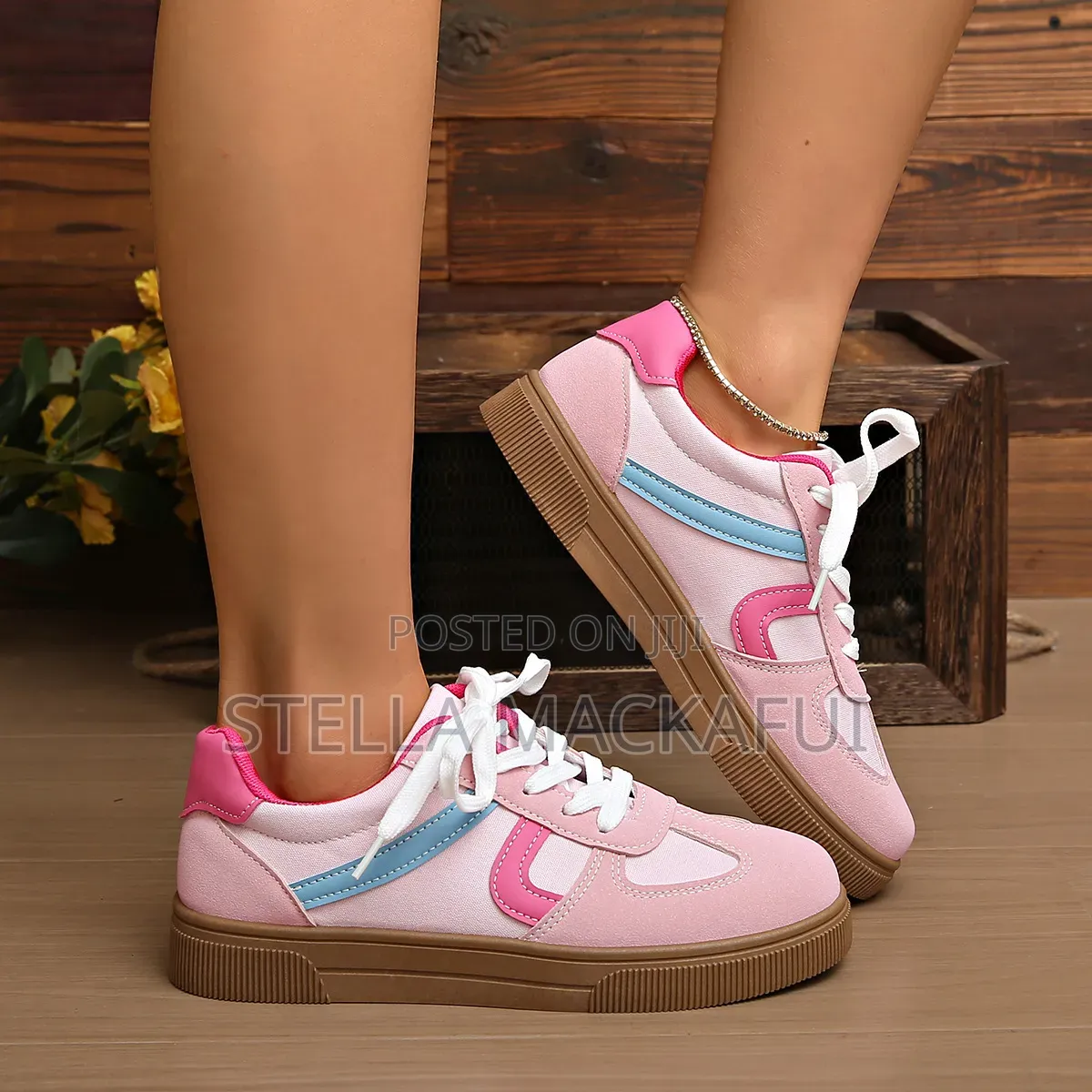 Beautiful Sneakers Size 42 Only