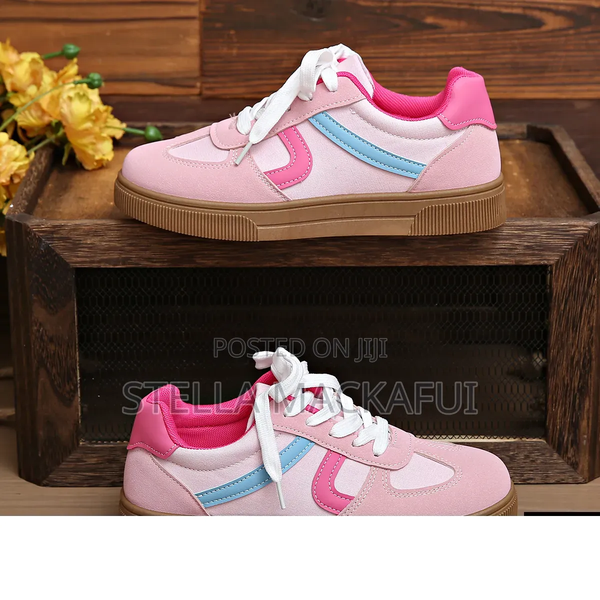 Beautiful Sneakers Size 42 Only