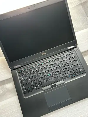 Laptop Dell Latitude 5490 16GB Intel Core i5 SSD 256GB