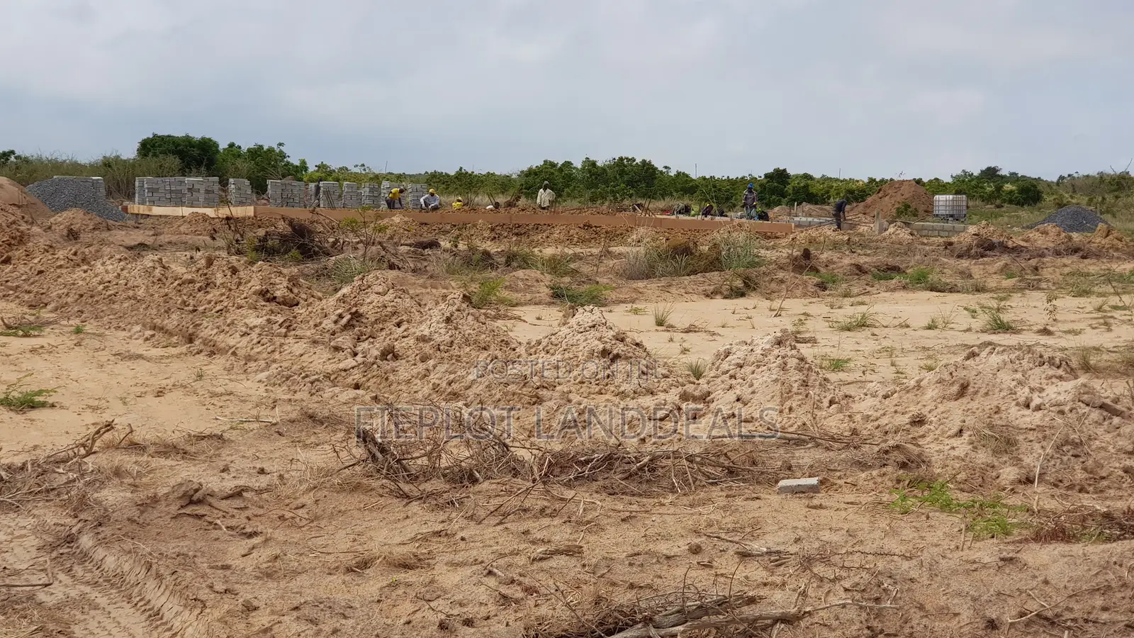 Full Plot (70x100) at SkyPort City, Tsopoli – GHC 35,000, Free Docs