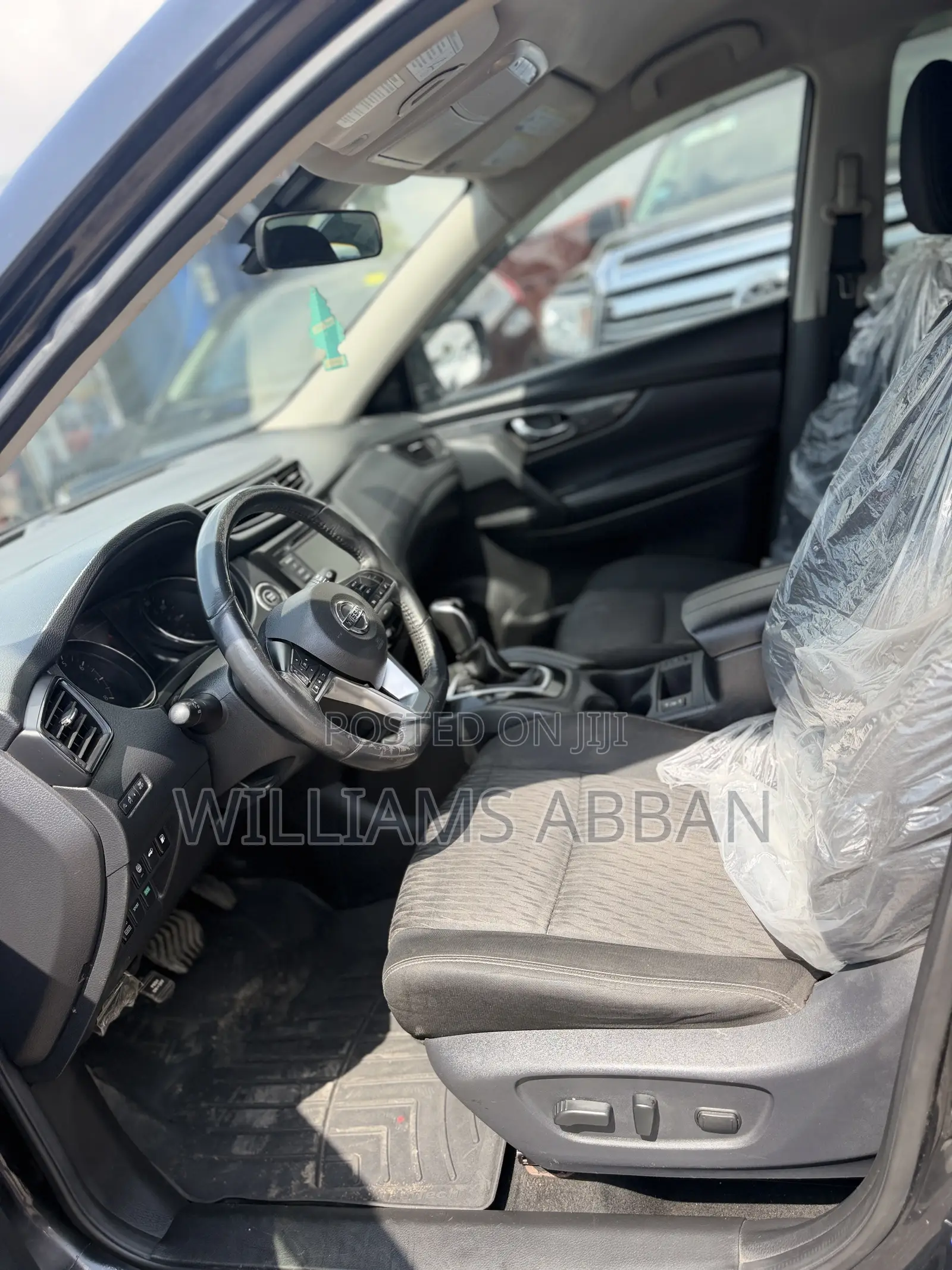 Nissan Rogue SV AWD 2019 Black
