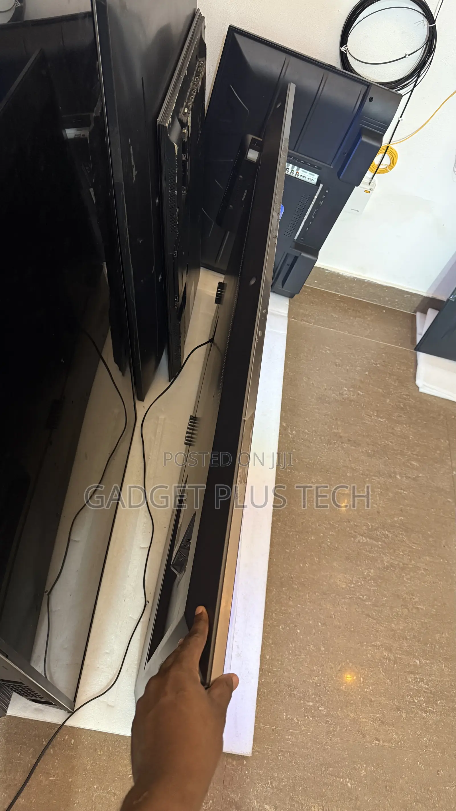 55” LG Nanocell ThinQ Ai 4K Smart TV (Very Fresh)
