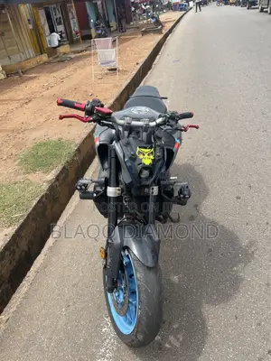 Yamaha FZ 2023 Gray