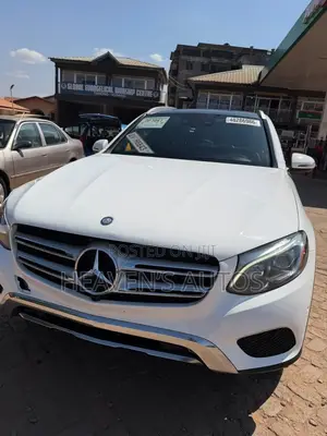 Mercedes-Benz GLC-Class 2017 White