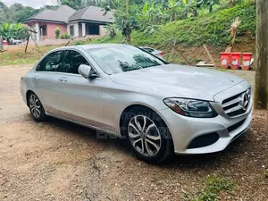 Mercedes-Benz C300 Luxury 4matic Sedan AWD (2.0L 4cyl 7A) 2017 Silver