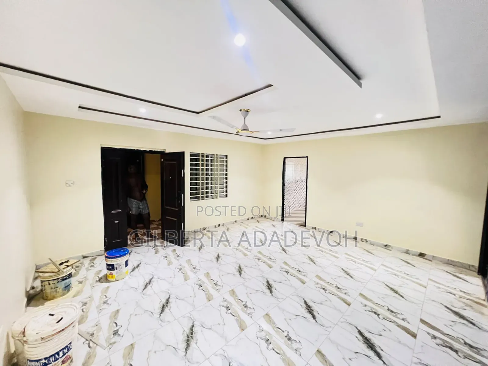 2bdrm Apartment in Adenta, Barrier for rent