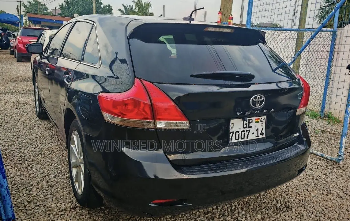 Toyota Venza AWD 2012 Black