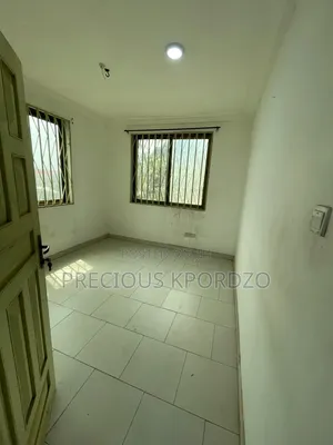 2bdrm Apartment in Botwe Highways, School Junction for rent