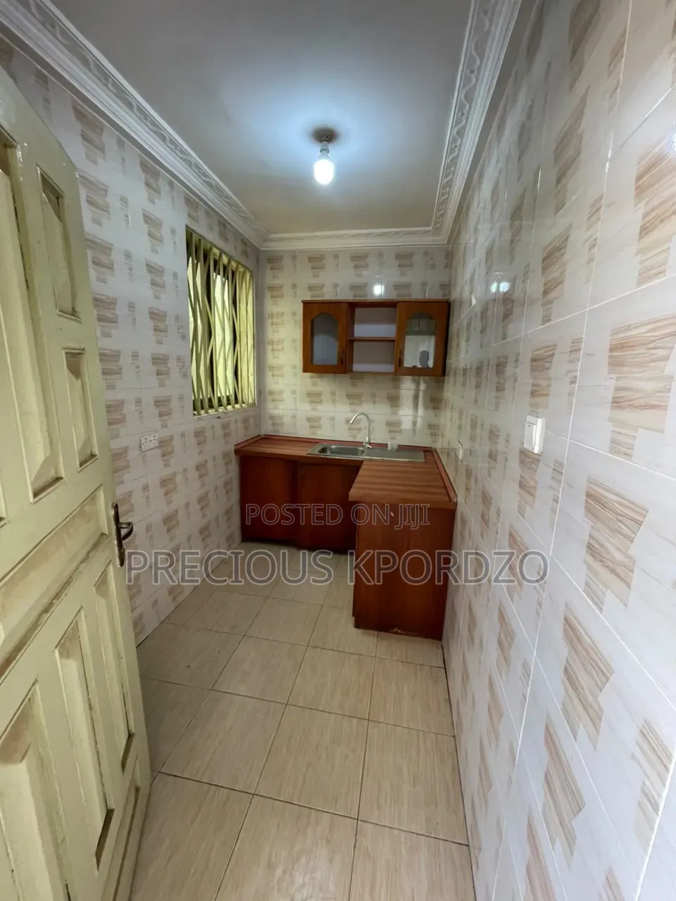 2bdrm Apartment in Botwe Highways, School Junction for rent