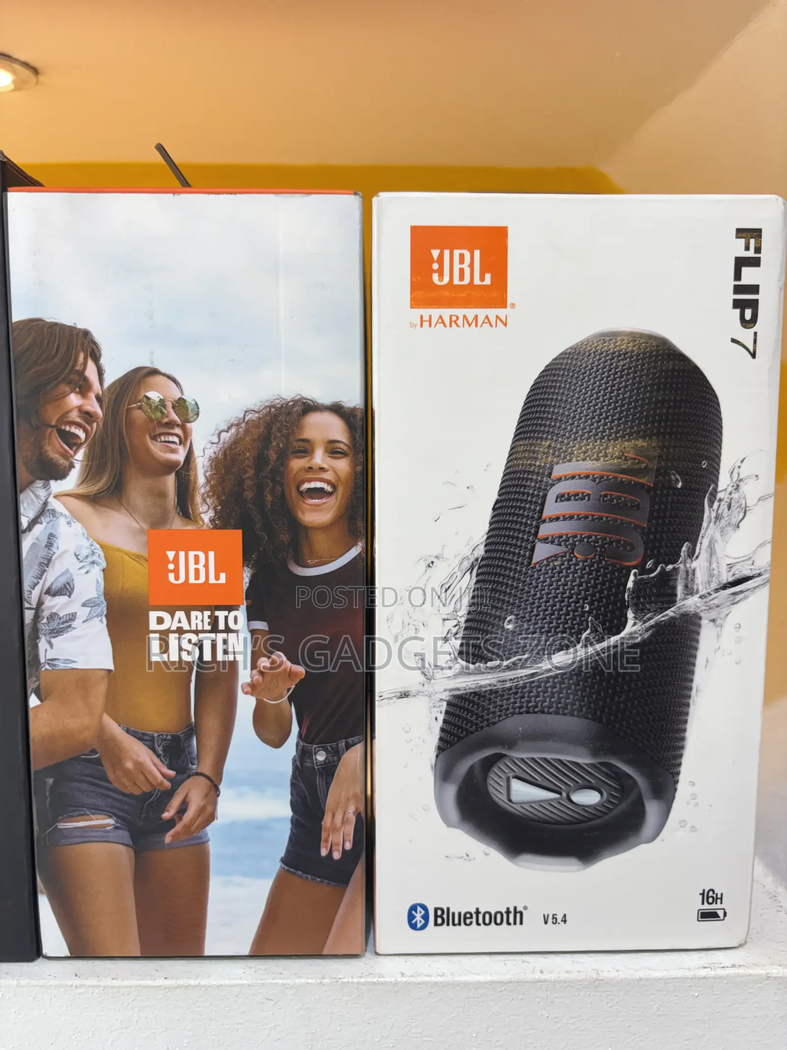 JBL Flip 7 – Sound That Moves With You!