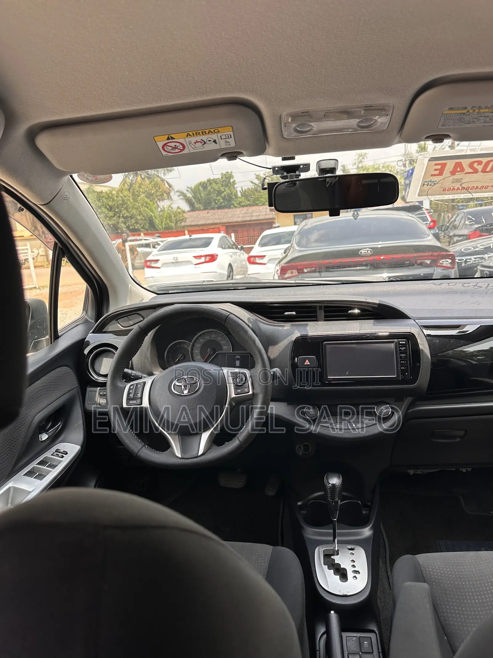 Toyota Vitz 1.3 AWD 3dr 2016 Silver