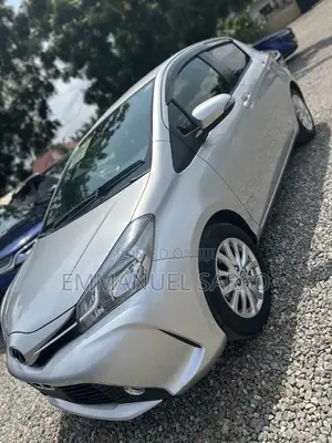 Toyota Vitz 1.3 AWD 3dr 2016 Silver