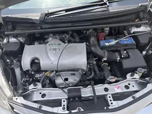 Toyota Vitz 1.3 AWD 3dr 2016 Silver