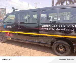 Toyota HiAce 2010 Black