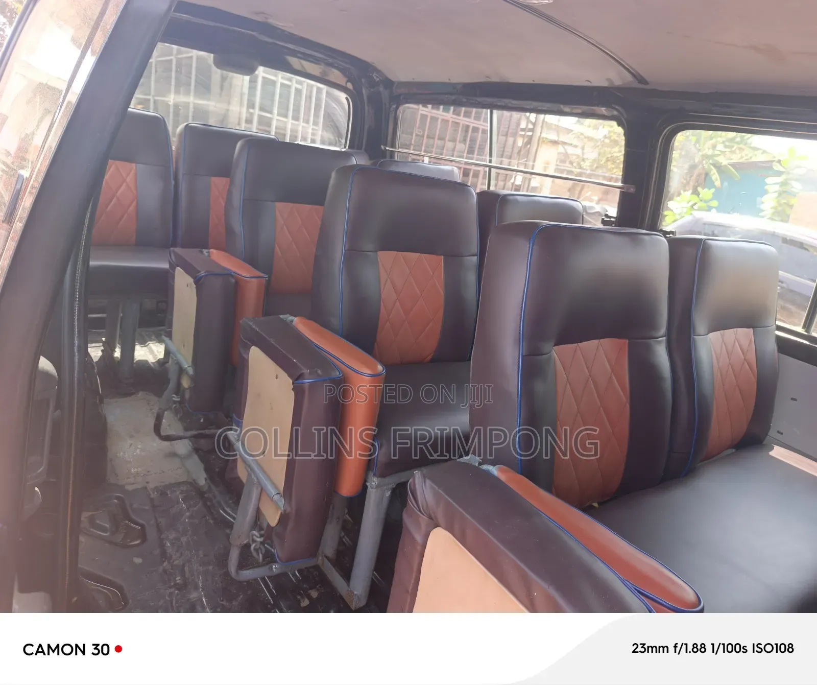 Toyota HiAce 2010 Black