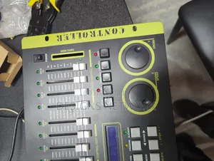 Max 512 Lighting Controller
