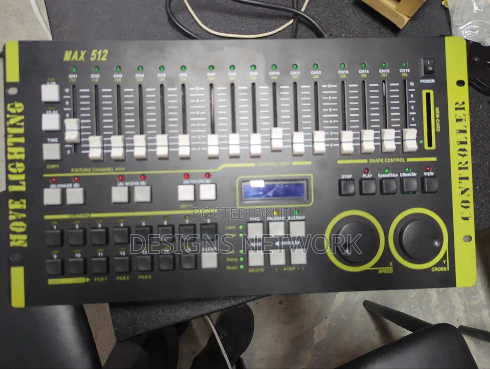 Max 512 Lighting Controller