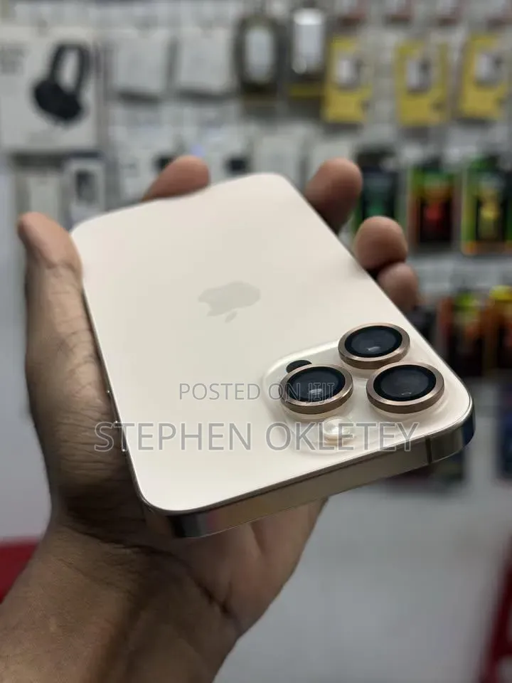 New Apple iPhone 16 Pro Max 256 GB Gold