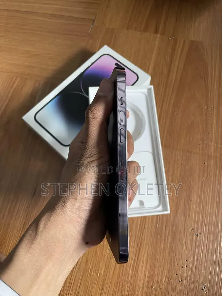 New Apple iPhone 14 Pro Max 256 GB Purple