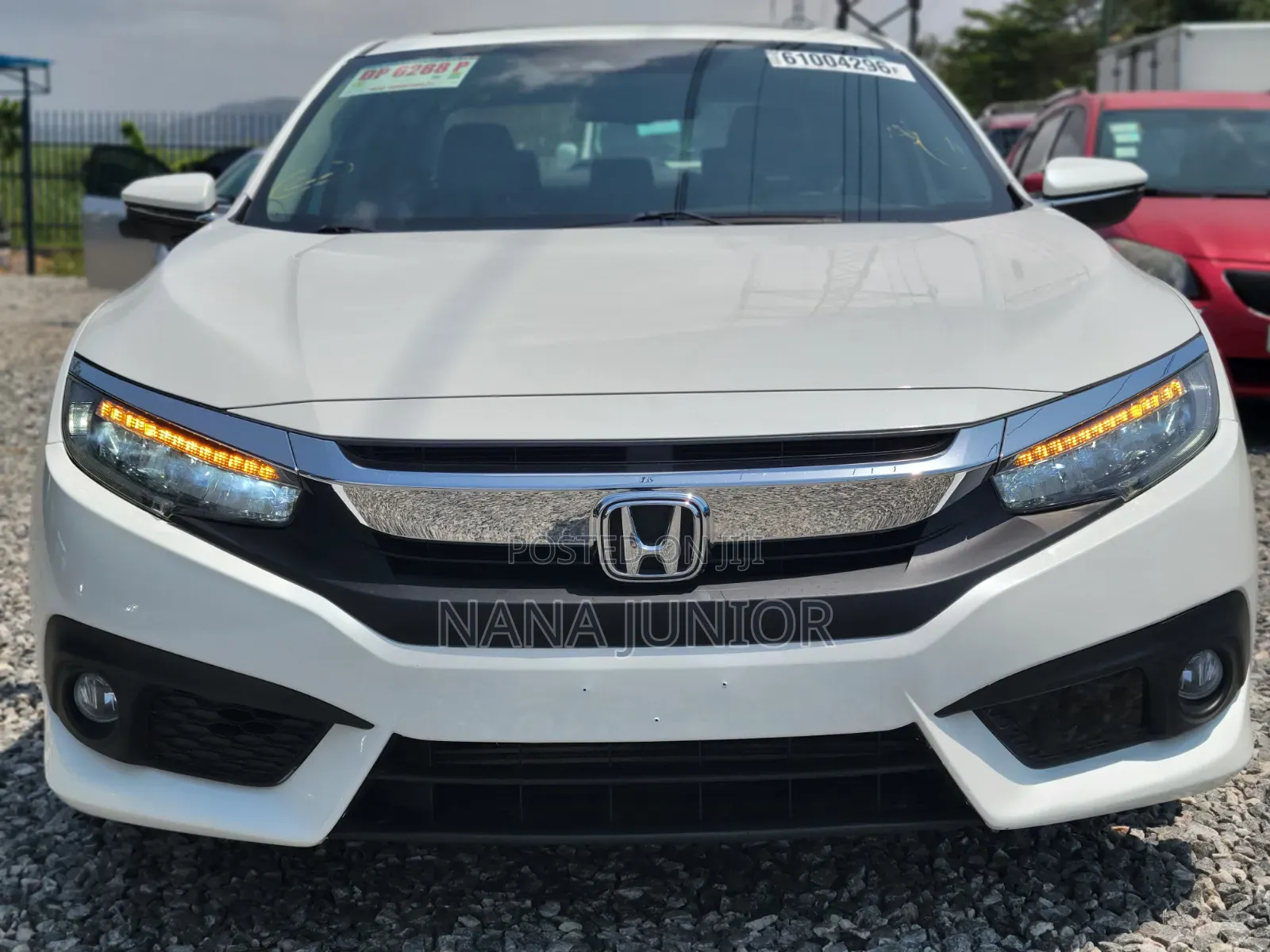Honda Civic Touring 4dr Sedan (1.5L 4cyl) 2016 White