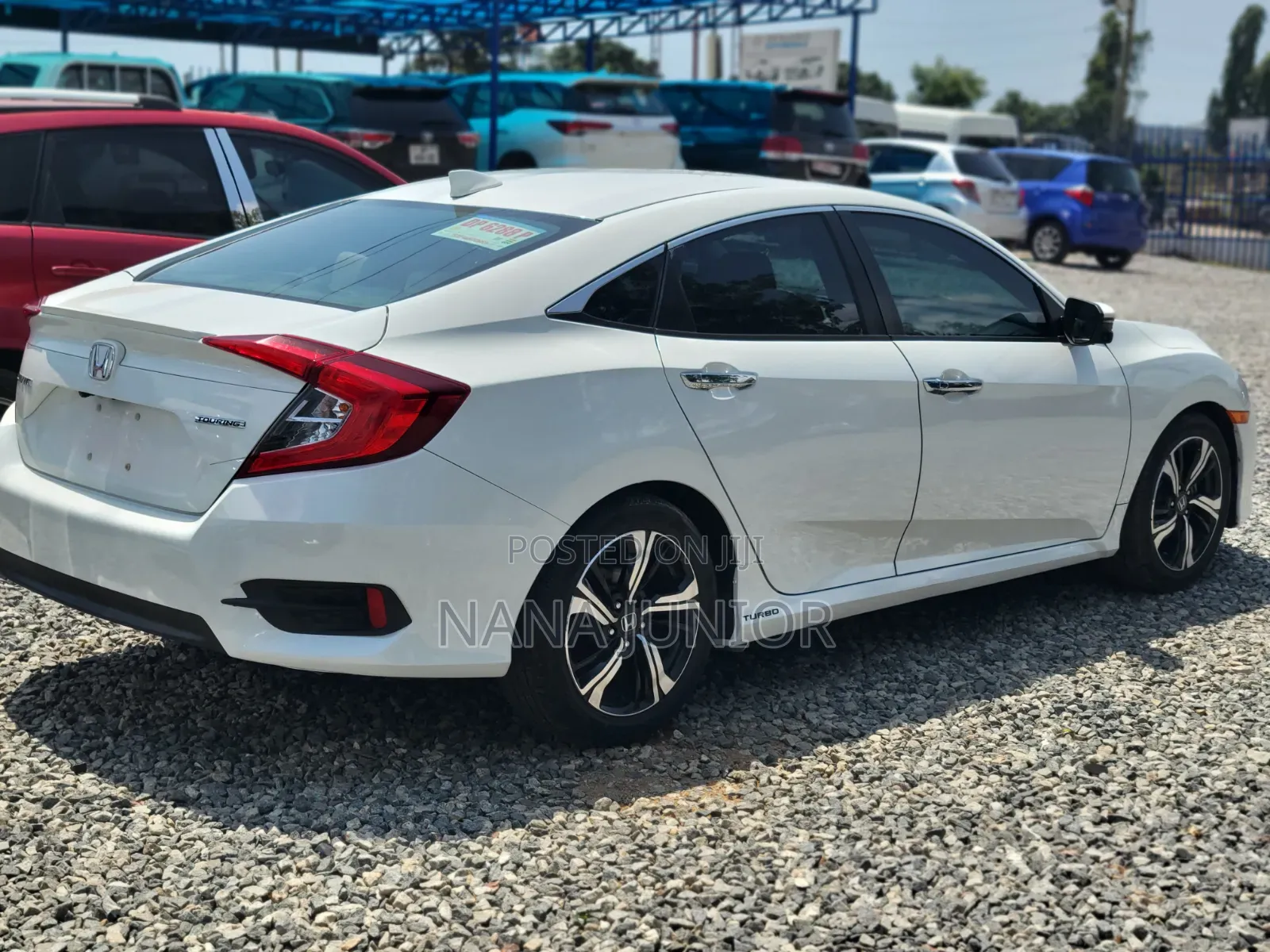 Honda Civic Touring 4dr Sedan (1.5L 4cyl) 2016 White
