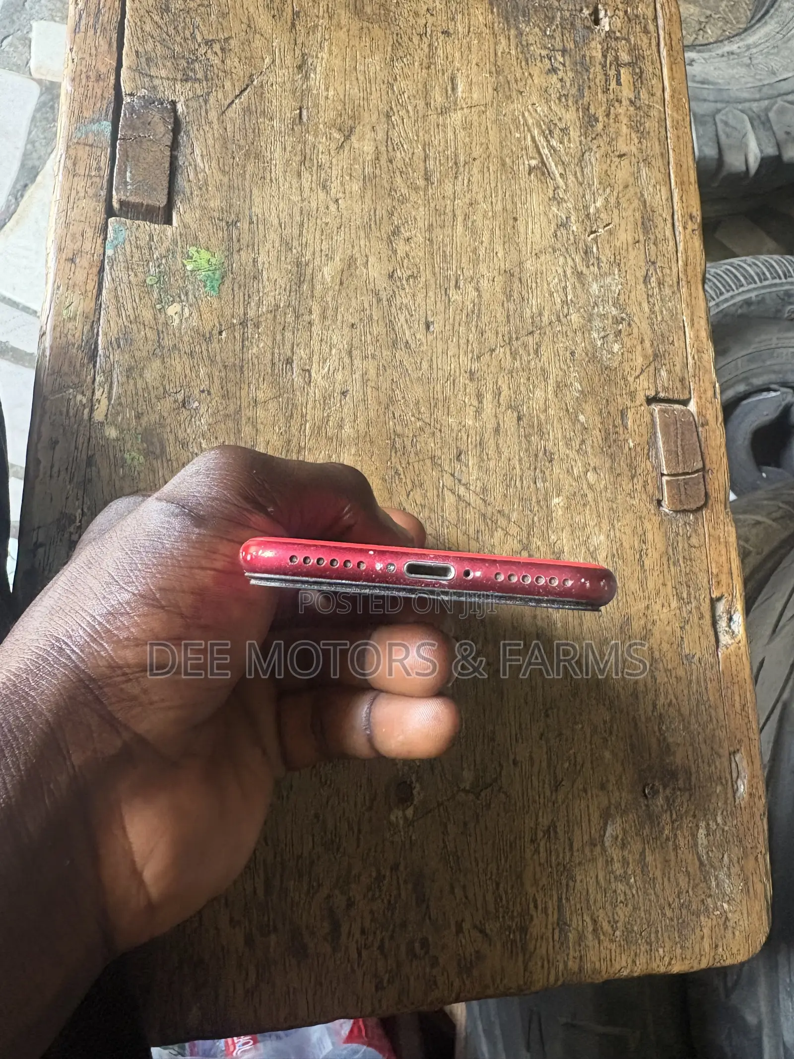 Apple iPhone SE (2020) 128 GB Red