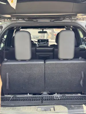 Mitsubishi Outlander 2023 Gray