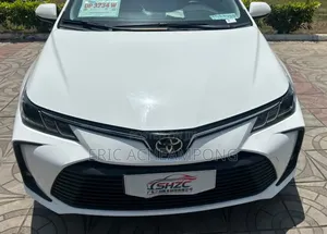 Toyota Corolla 2021 White