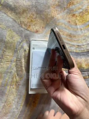Apple iPhone 16 Pro Max 256 GB Gold