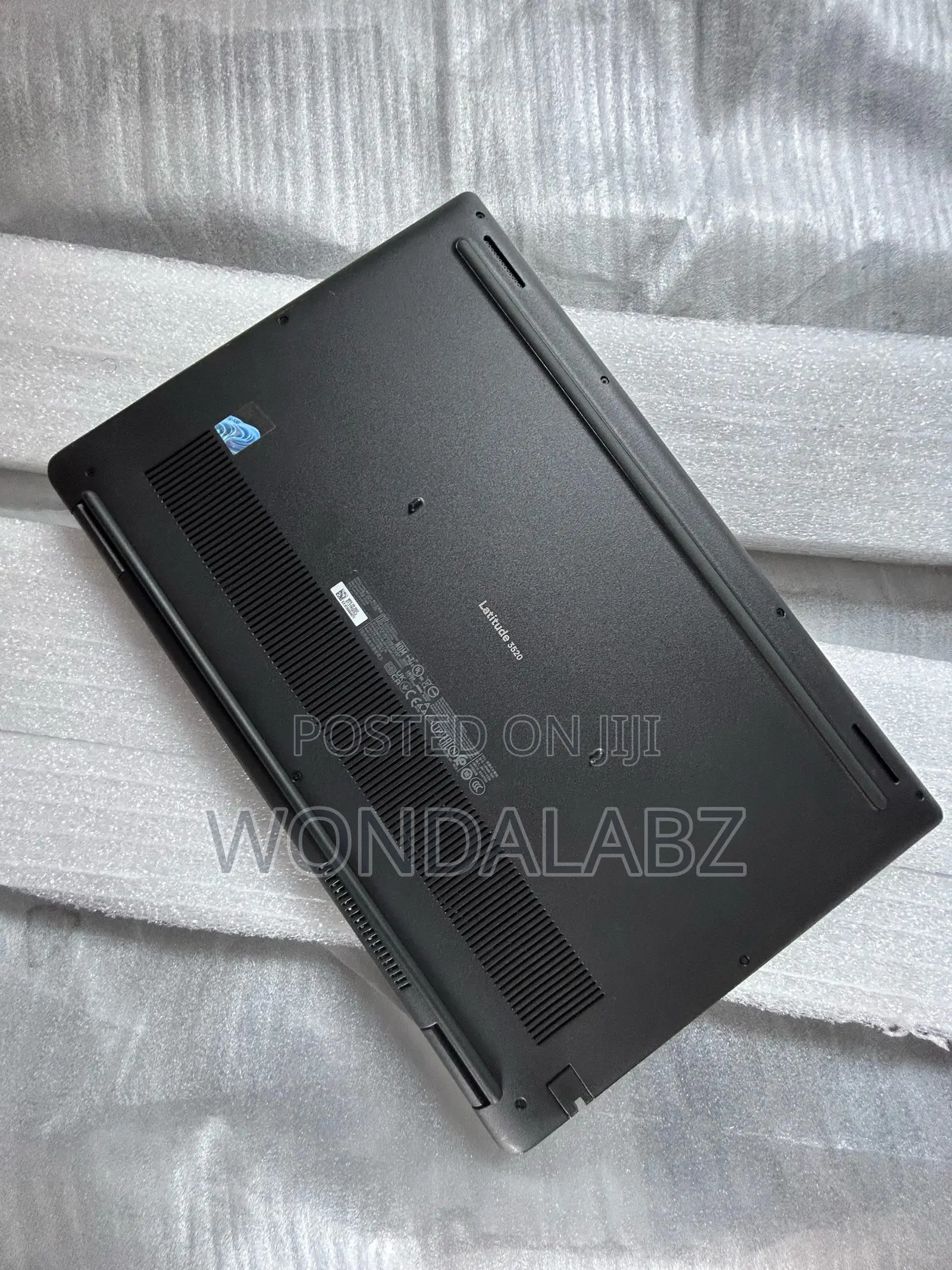 Laptop Dell Latitude 3520 8GB Intel Core i3 SSD 128GB