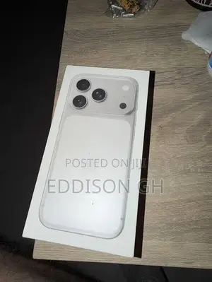 New Apple iPhone 17 Pro Max 1 TB Silver