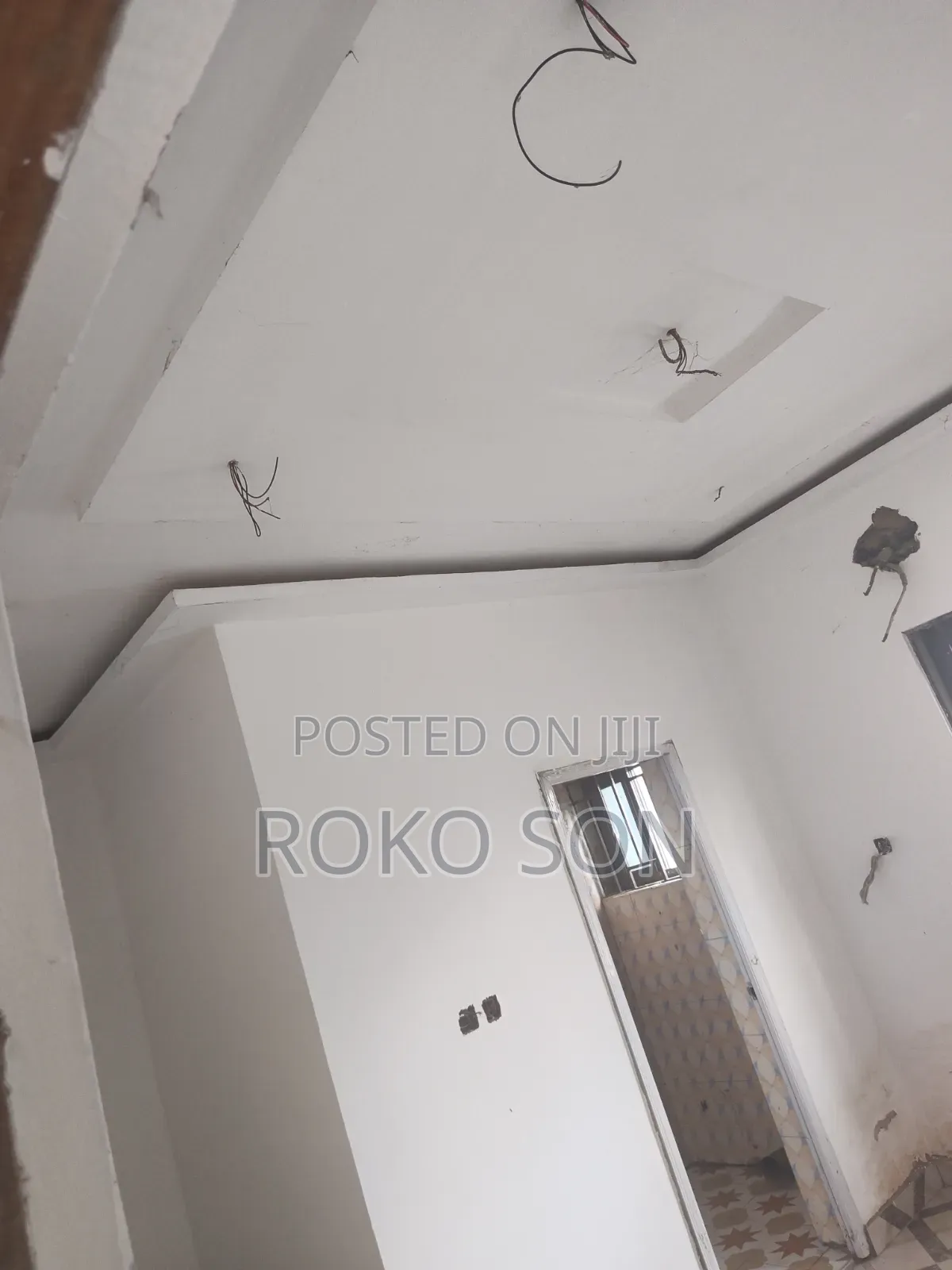 Mini Flat in Dr Roko, CP for rent