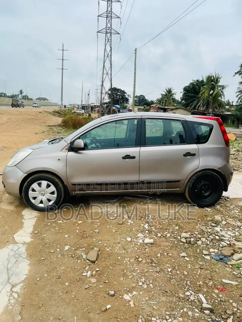 Nissan Note 2013 Beige