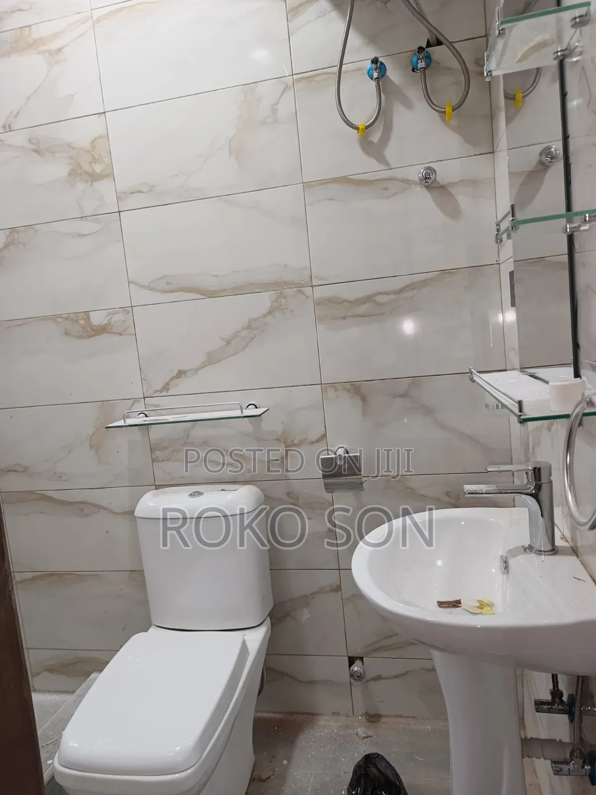 Mini Flat in Dr Roko, CP for rent