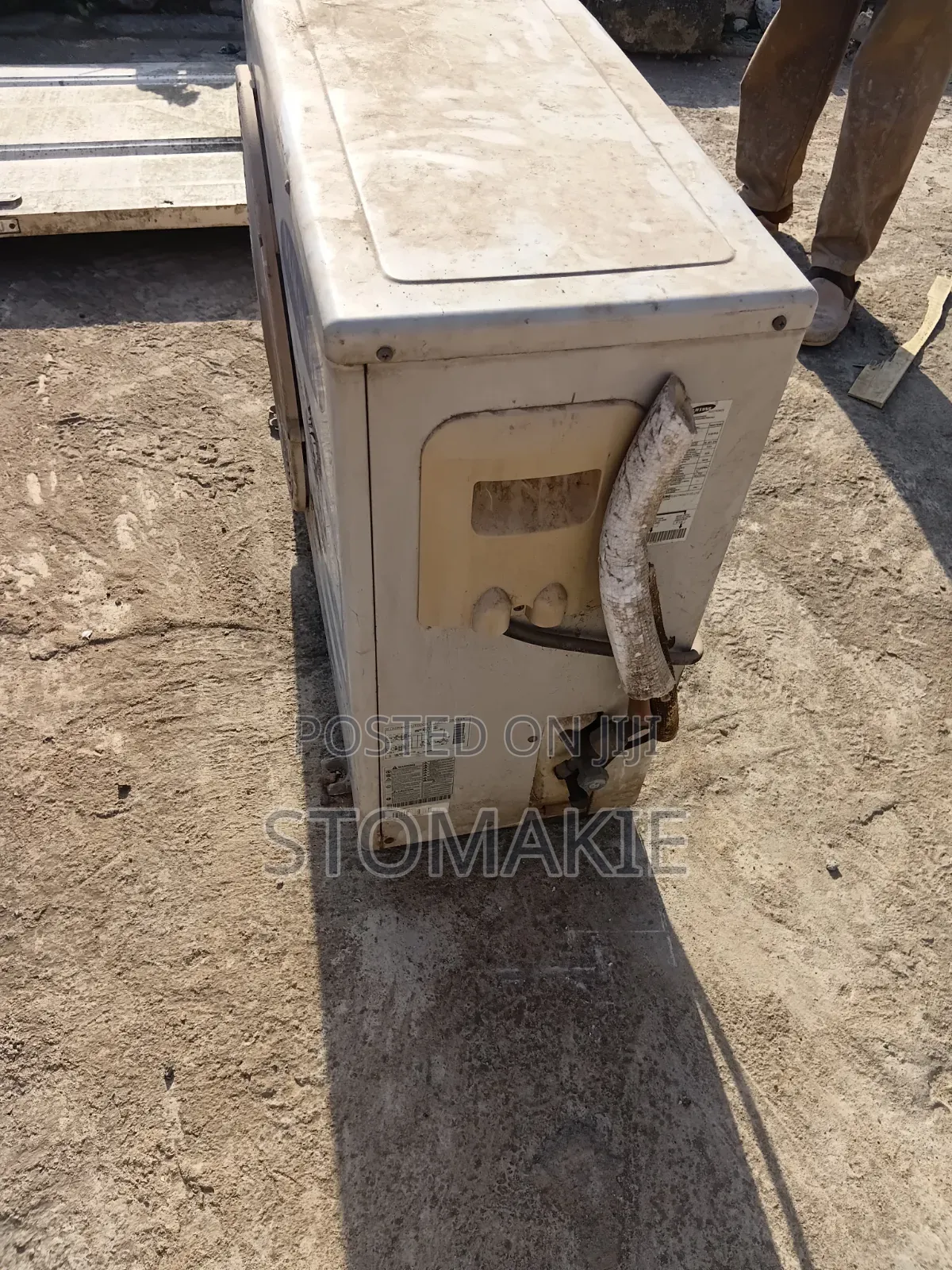 2.5 Samsung AC Back Unit